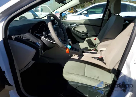 2018 Ford Focus Se из США, поврежденный, VIN 1FADP3F27JL324821